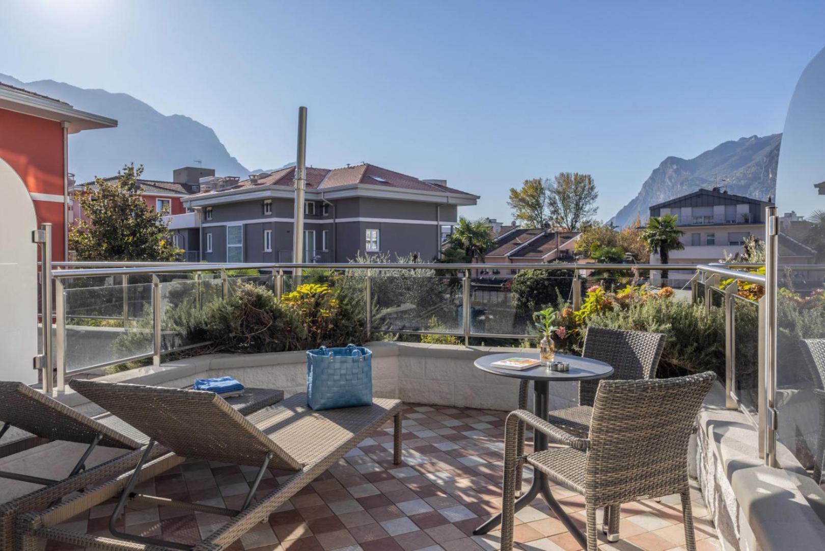 Garda Suite Hotel - Tonelli Hotels Riva del Garda Extérieur photo